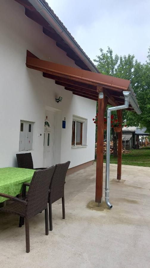 Apartament Keti Plaški Zewnętrze zdjęcie